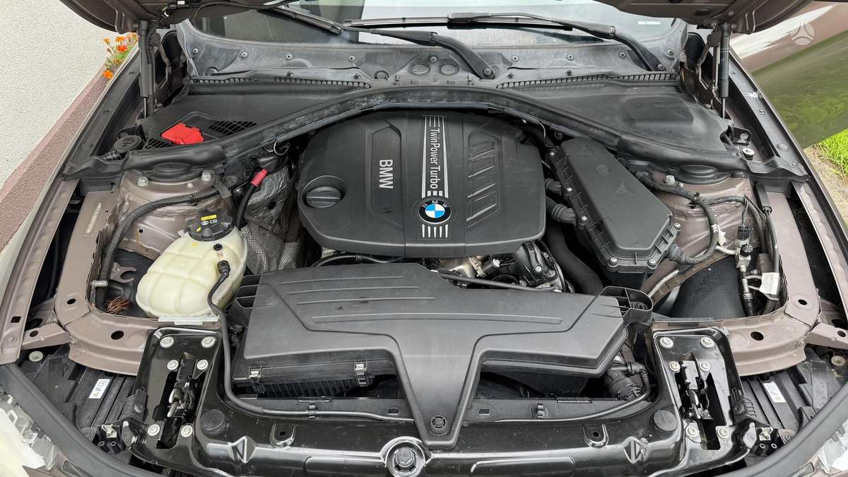 BMW 320, 2.0 l., universalas