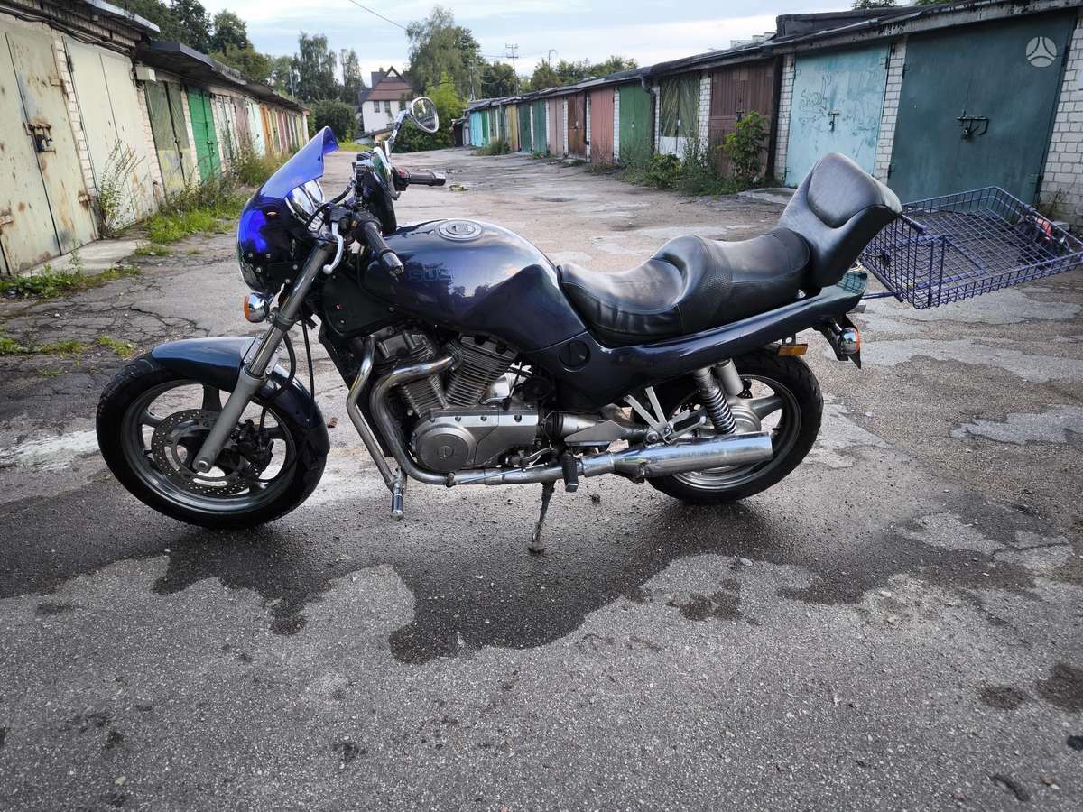 Suzuki VX 800cc, street / классические