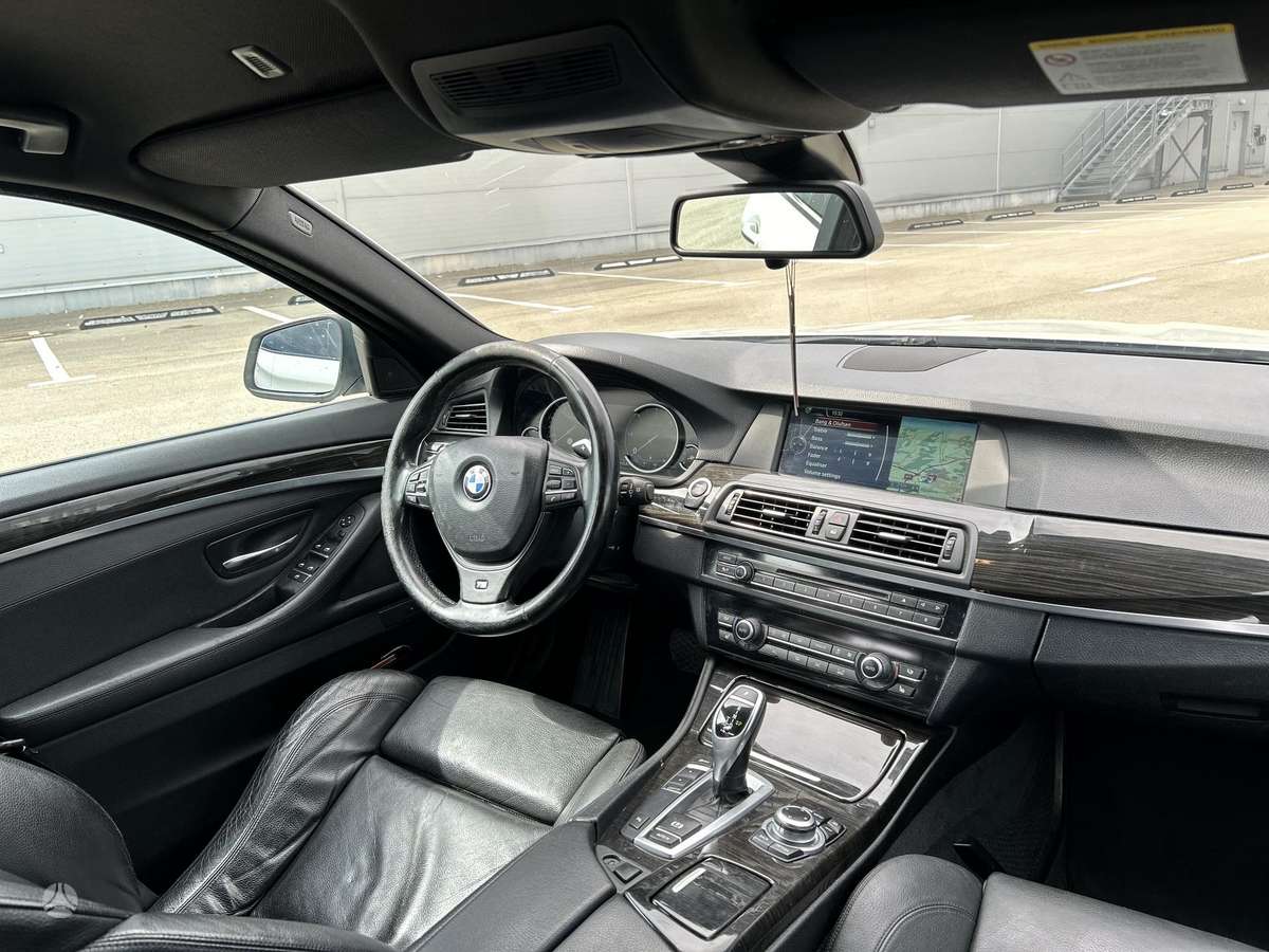 BMW 530, 3.0 l., Универсал