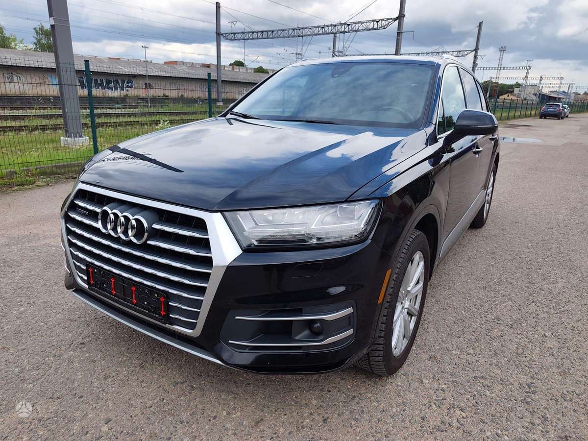 Audi Q7, 3.0 l., off-road / crossover