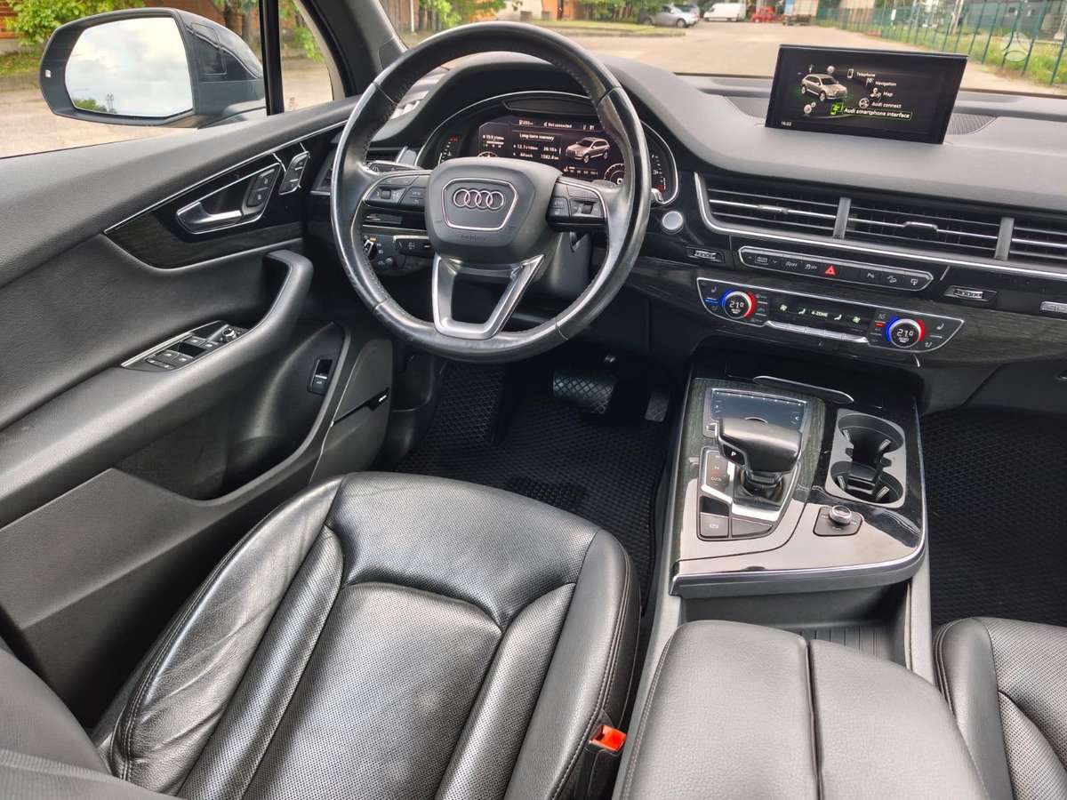 Audi Q7, 3.0 l., Внедорожник / Кроссовер