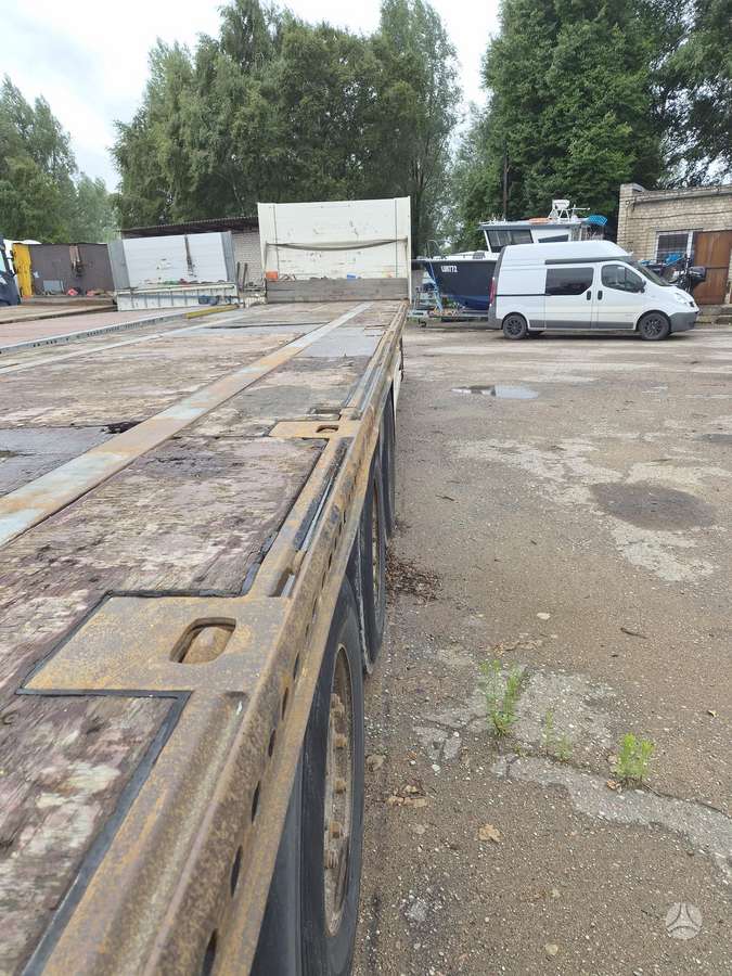 Kögel SFHB24, flatbed