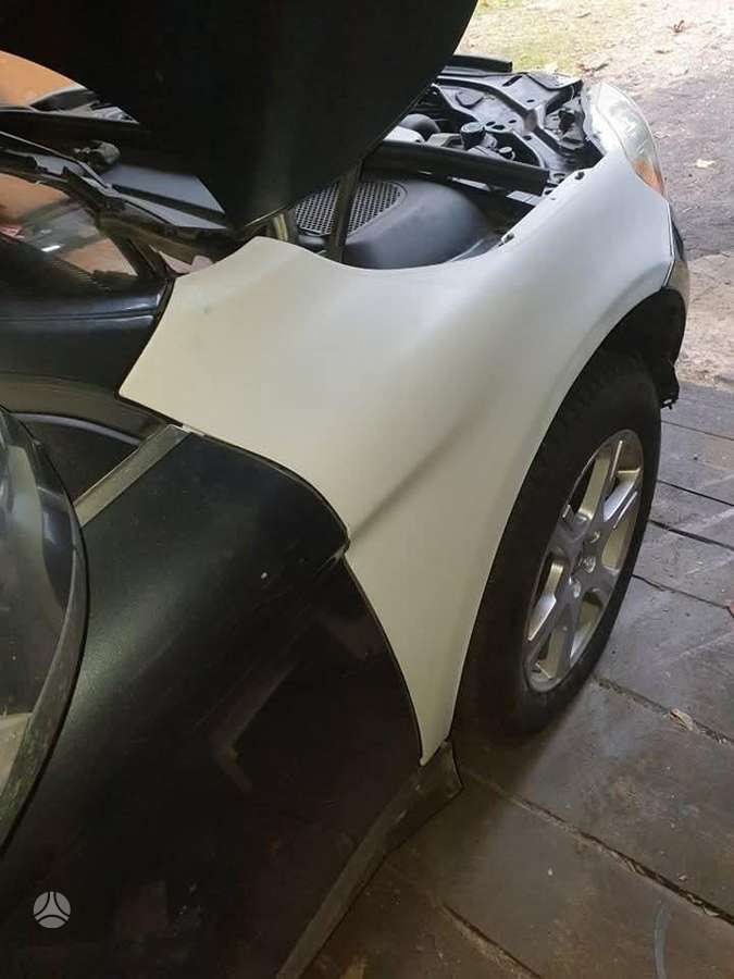 Volvo XC60 spārni