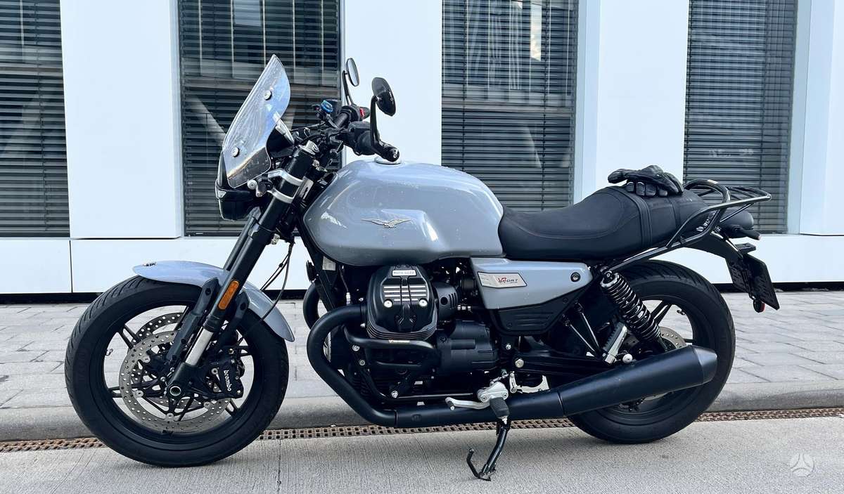 Moto Guzzi V7 850cc, street / classic