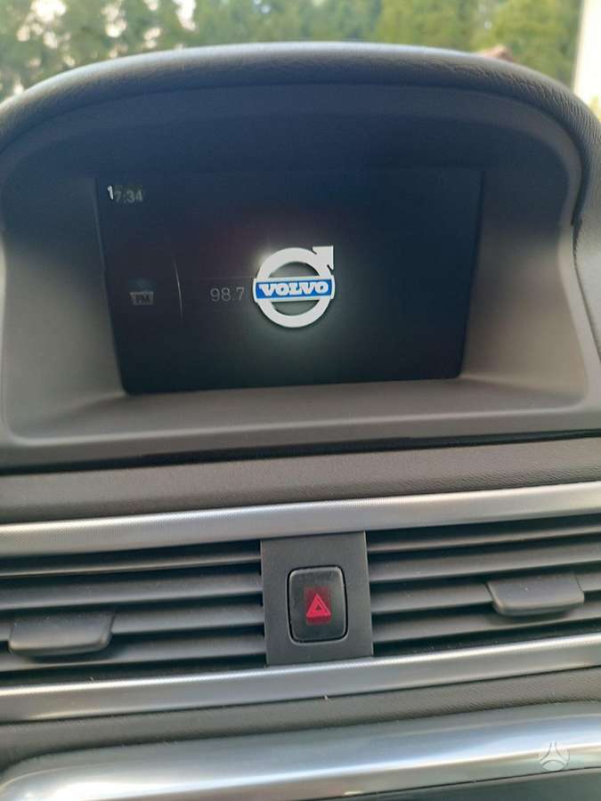 Volvo V70, 2.0 l., Универсал