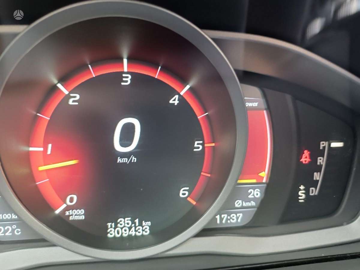 Volvo V70, 2.0 l., Универсал
