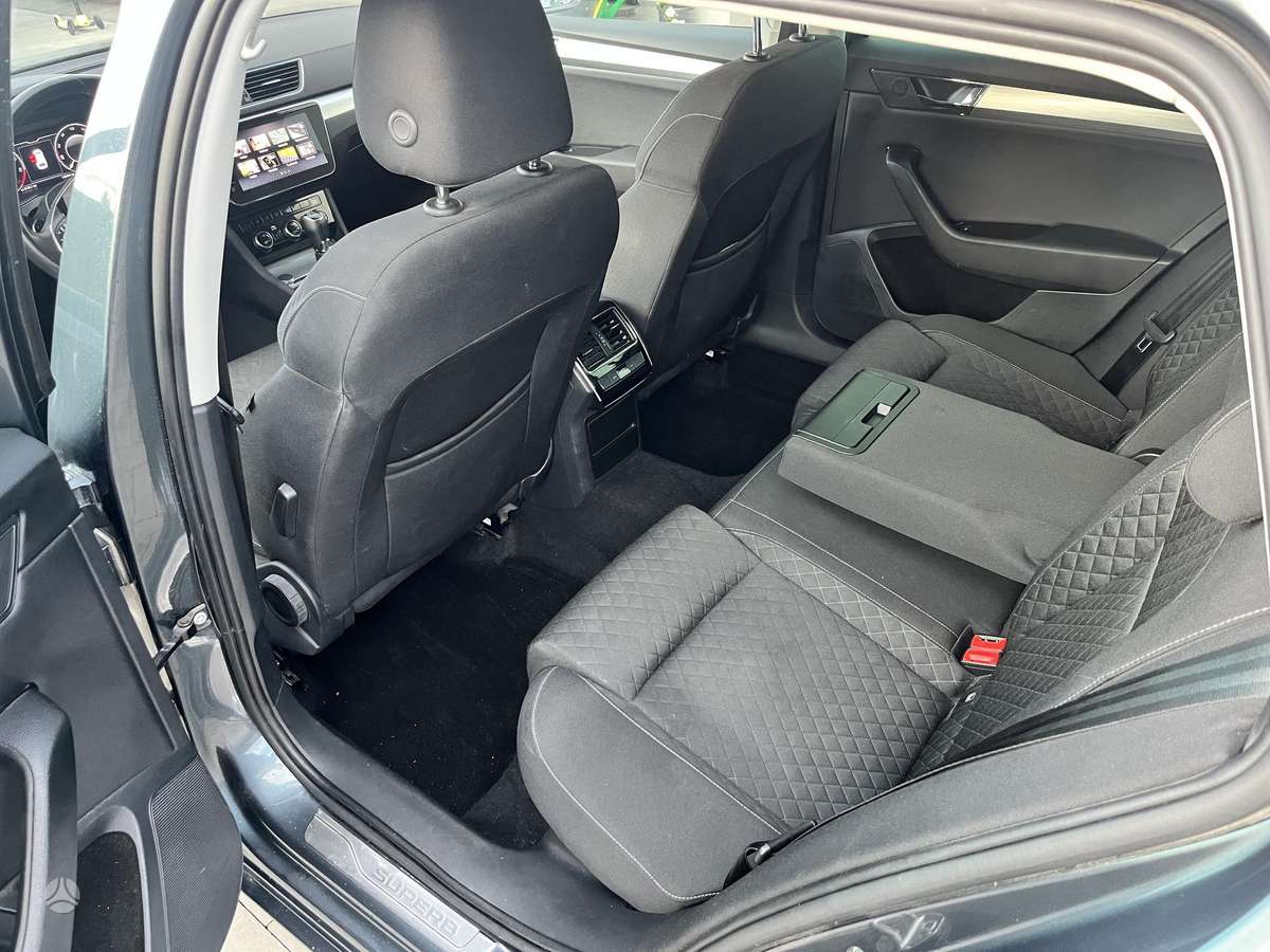 Škoda Superb - 10