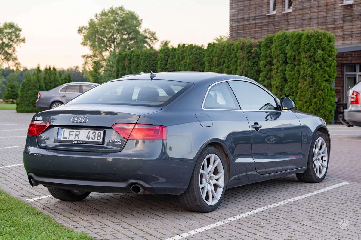Audi A5, 3.0 l., coupe