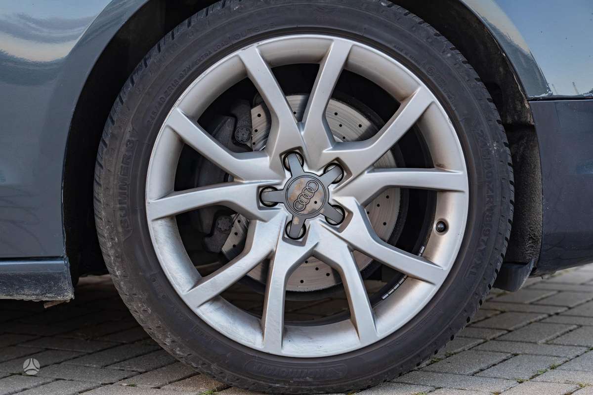 Audi A5, 3.0 l., coupe