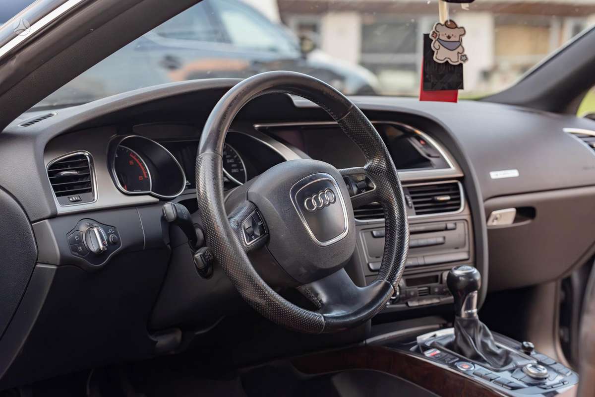 Audi A5, 3.0 l., coupe