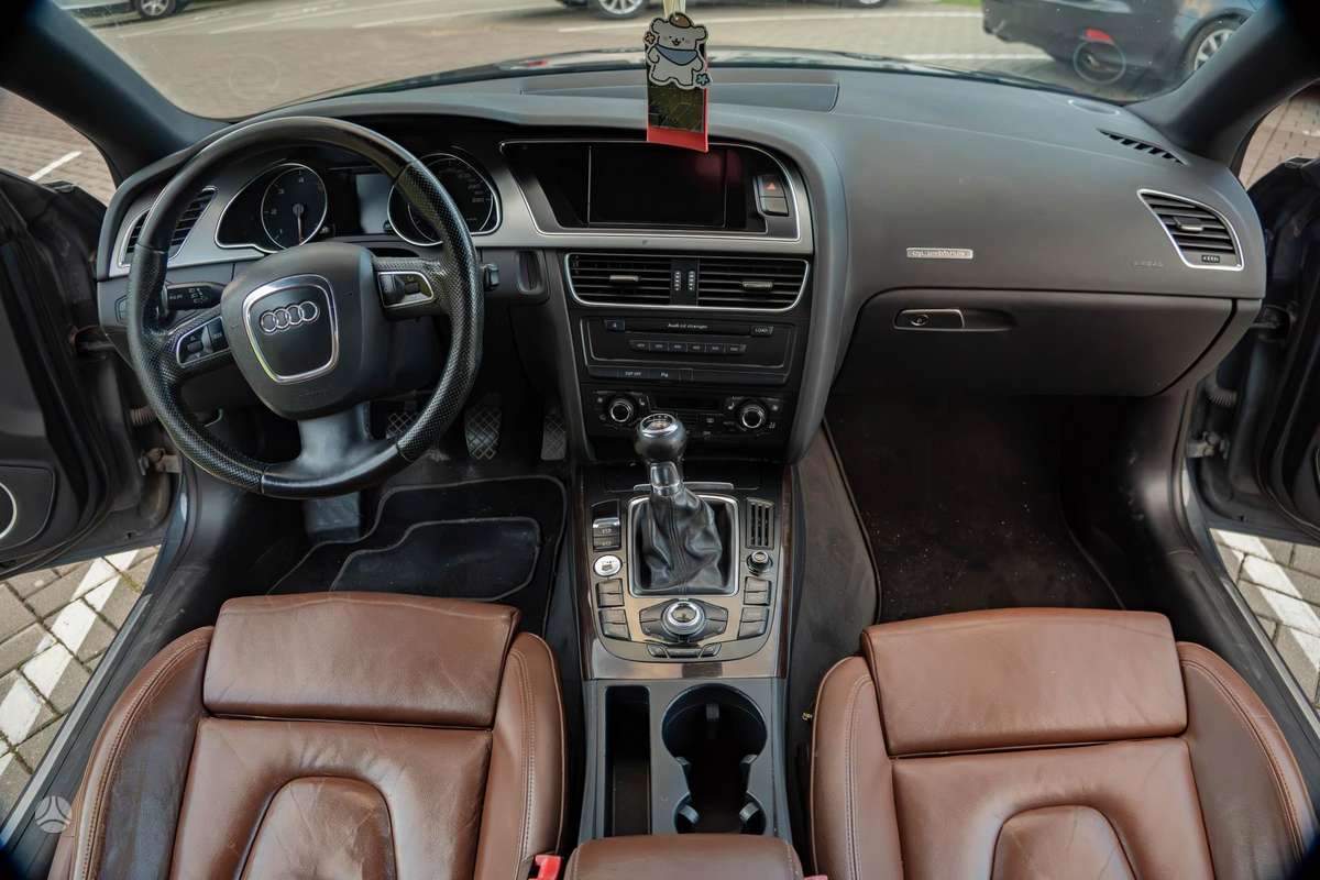 Audi A5, 3.0 l., coupe