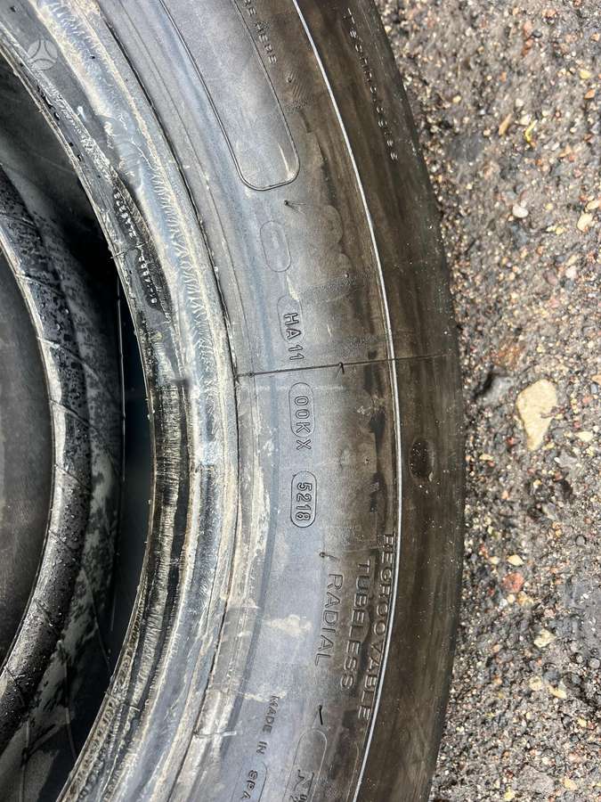 Michelin, всесезонные 275/70 R22,5