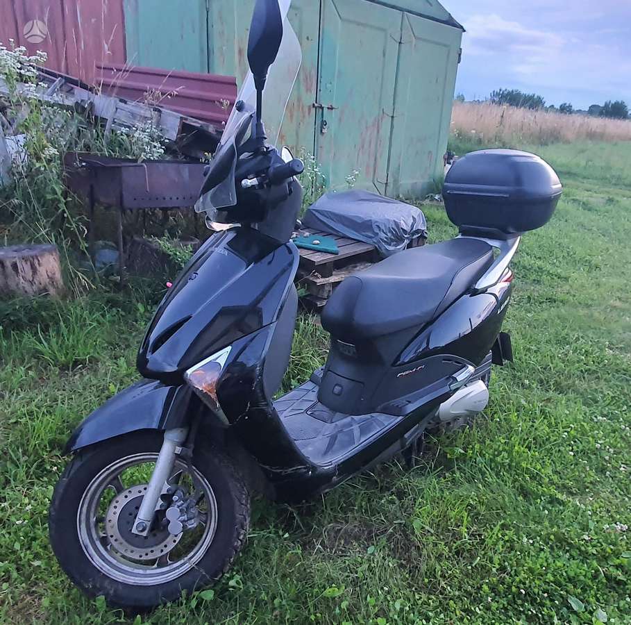 Honda Lead 110cc, scooters / mopeds