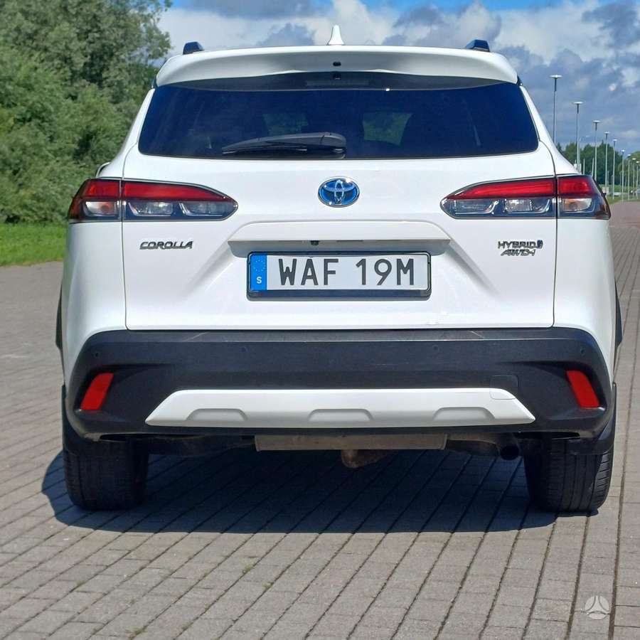 Toyota Corolla Cross - 10