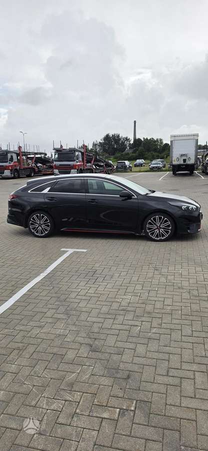 Kia ProCeed, 1.6 l., hatchback