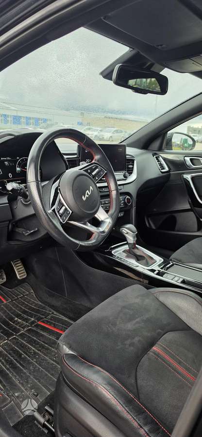 Kia ProCeed, 1.6 l., hatchback