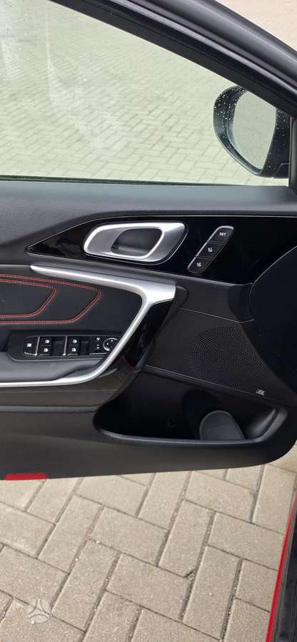 Kia ProCeed, 1.6 l., hatchback