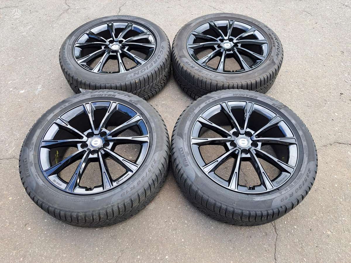 Volvo Xc40 2023', light alloy, R19