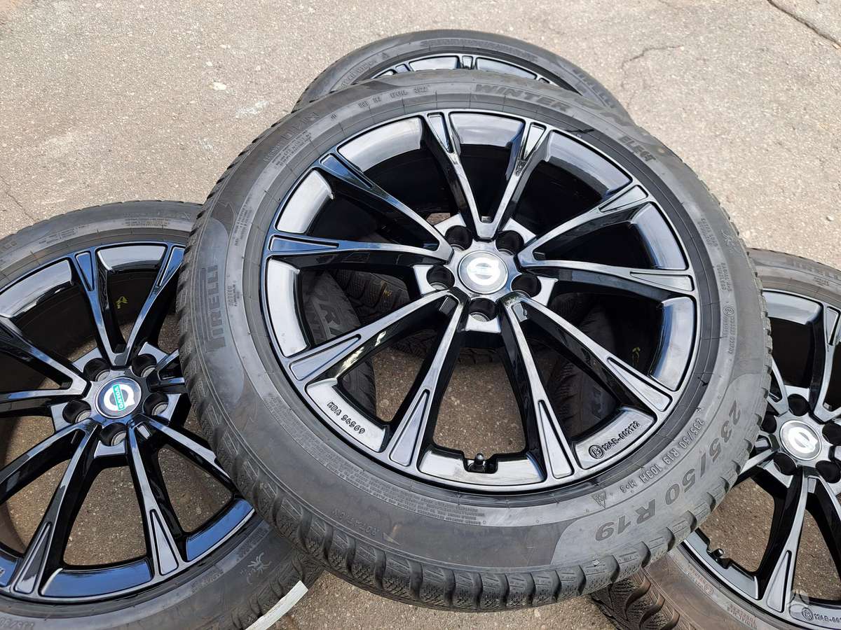 Volvo Xc40 2023', легкосплавные , R19