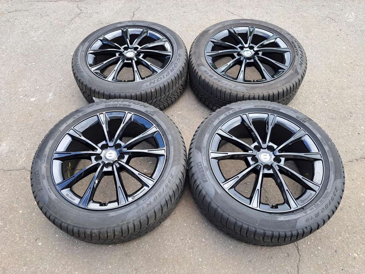 Volvo Xc40 2023', light alloy, R19