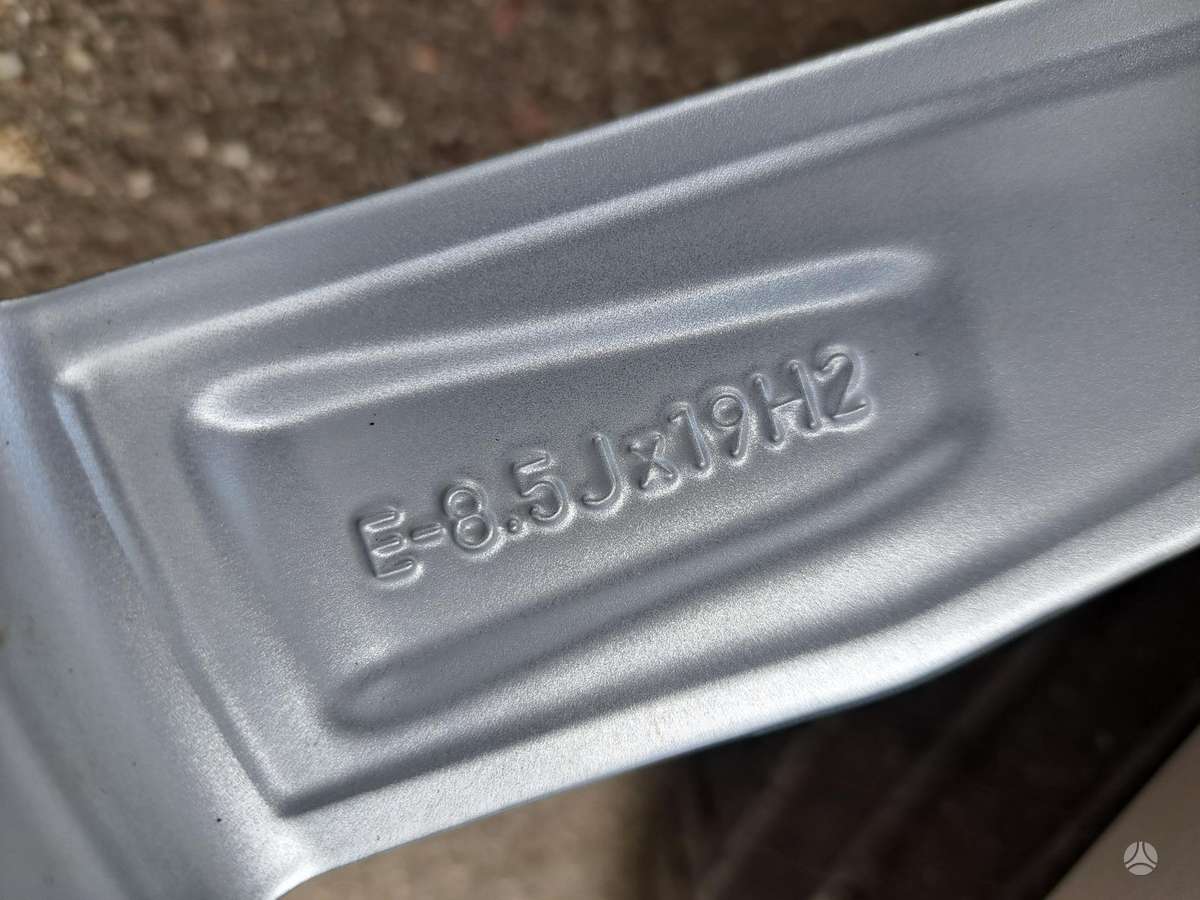 Audi A6 C8 2023', light alloy, R19