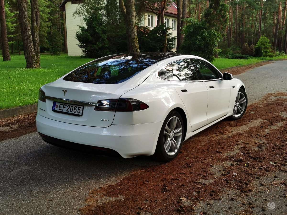 Tesla Model S, 90 кВт·ч, Хэтчбек