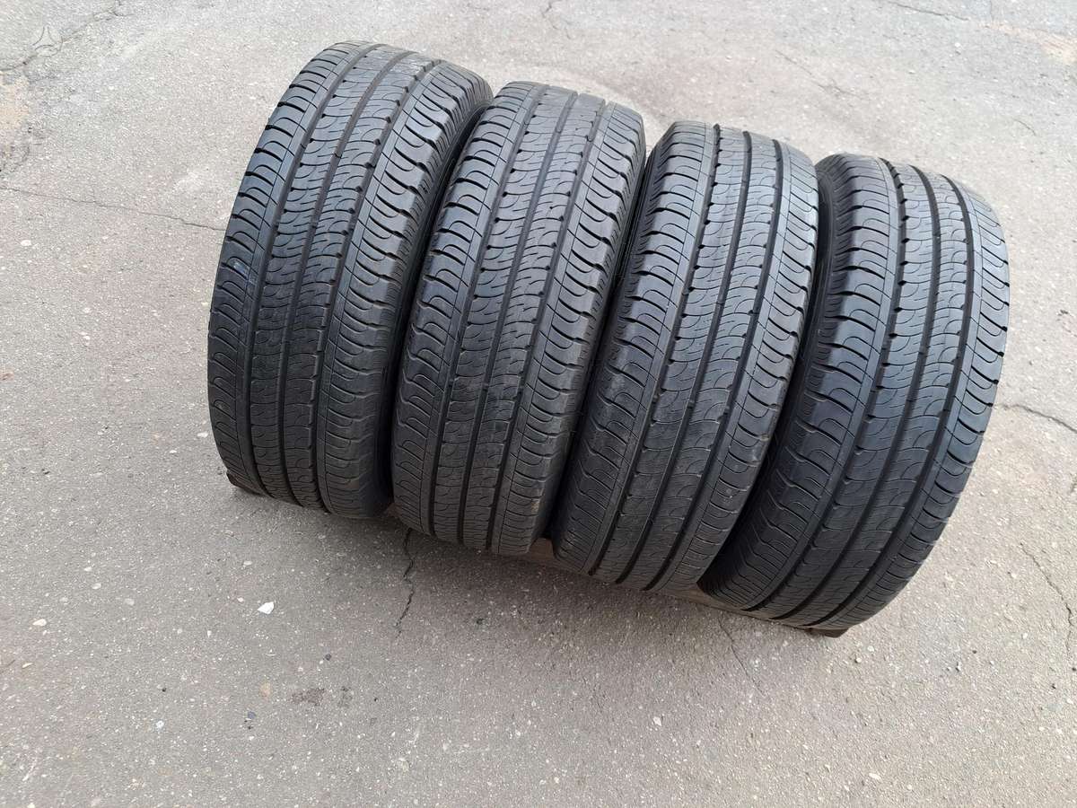 Goodyear EfficientGrip, summer 215/65 R16