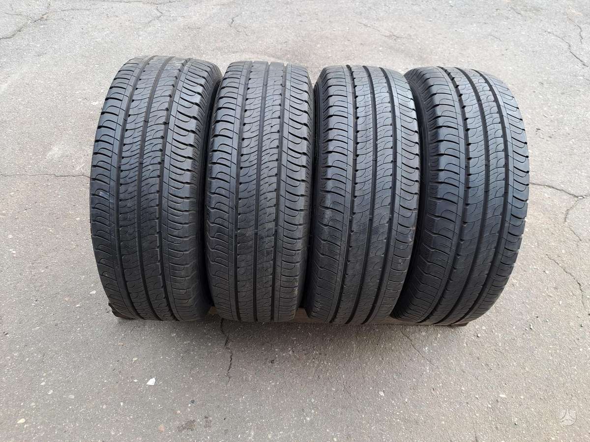 Goodyear EfficientGrip, summer 215/65 R16