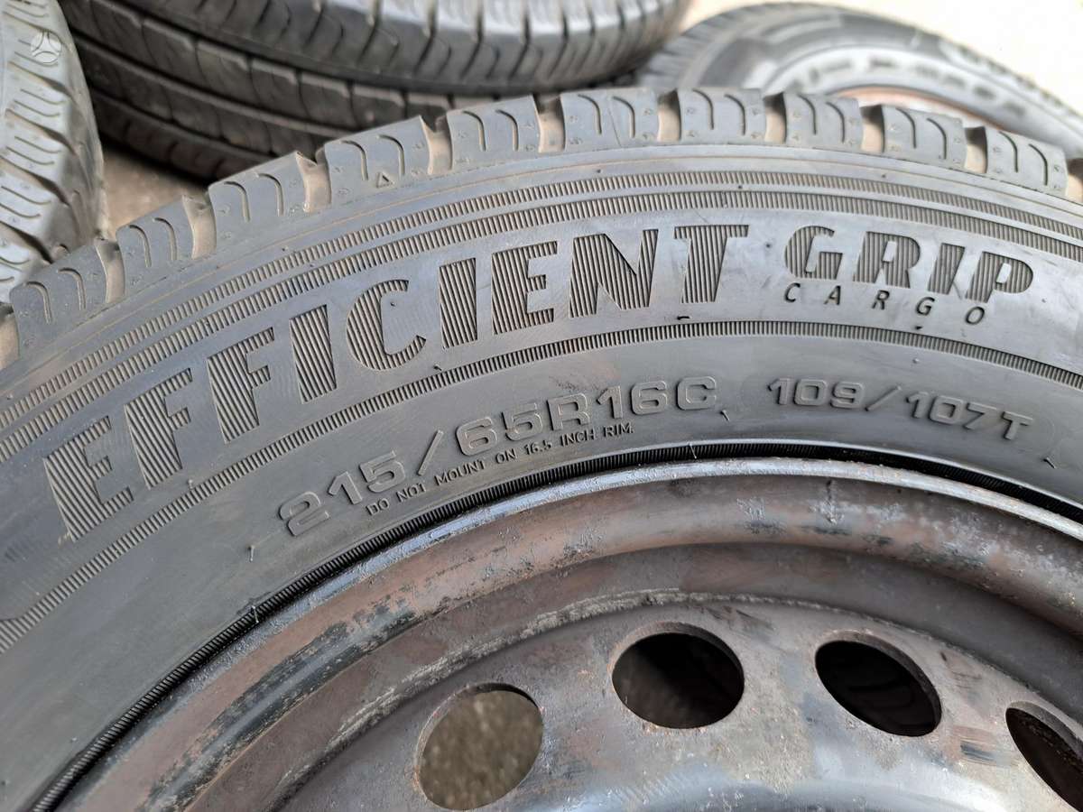Goodyear EfficientGrip, summer 215/65 R16