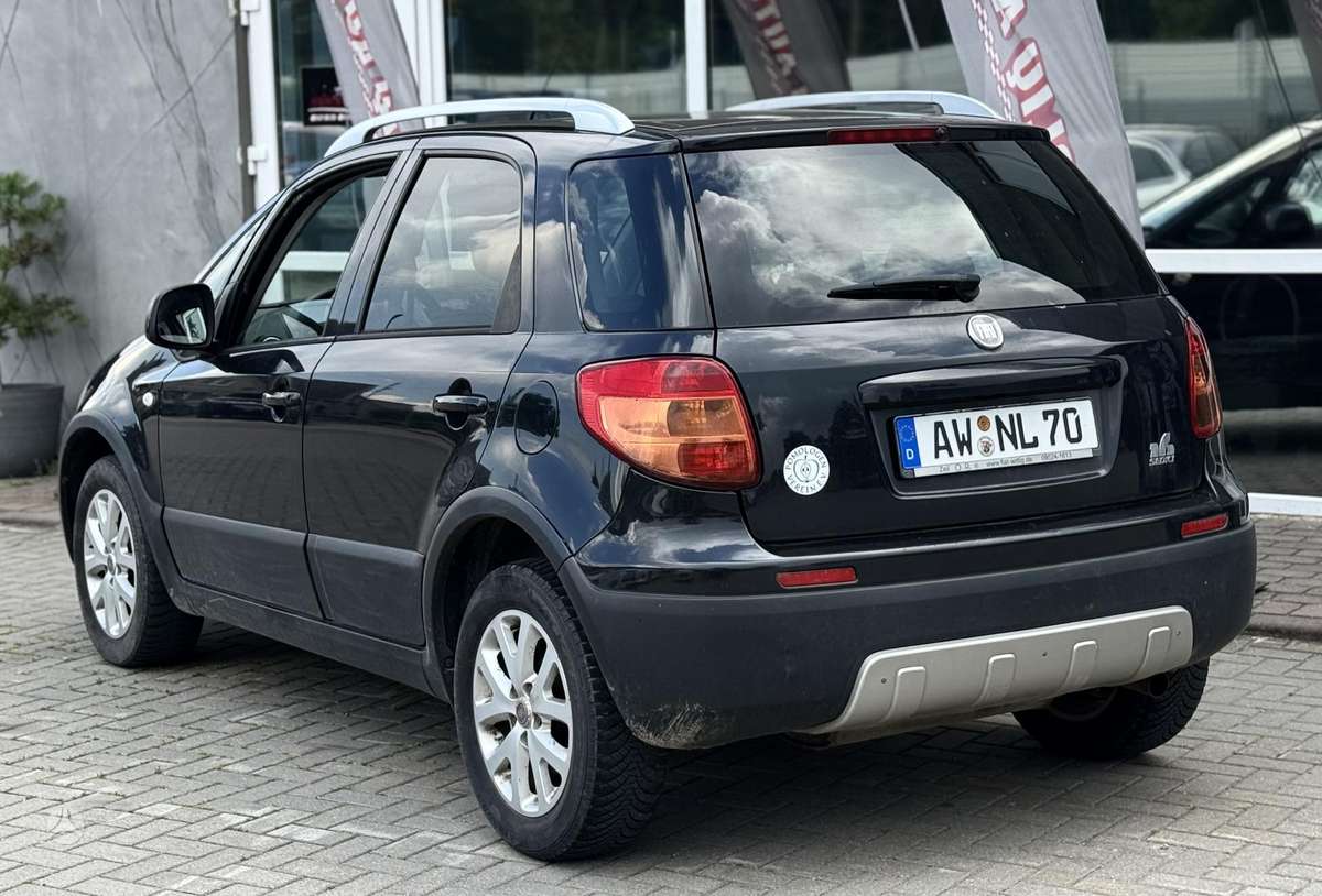 Fiat Sedici, 2.0 l., Хэтчбек