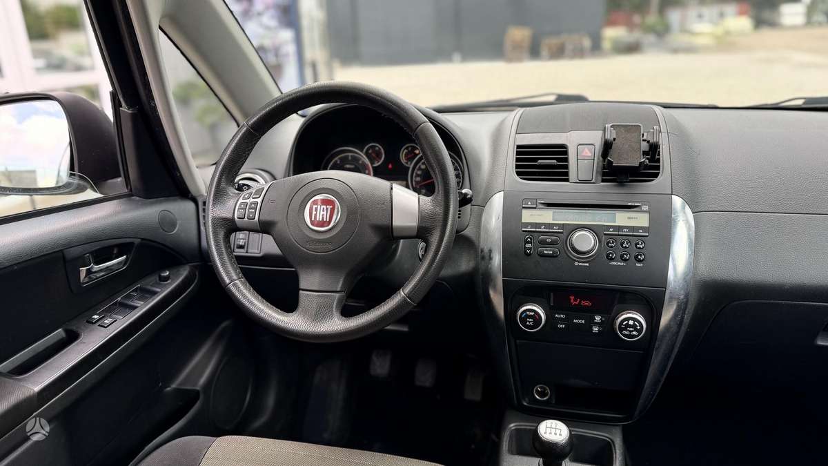Fiat Sedici, 2.0 l., Хэтчбек