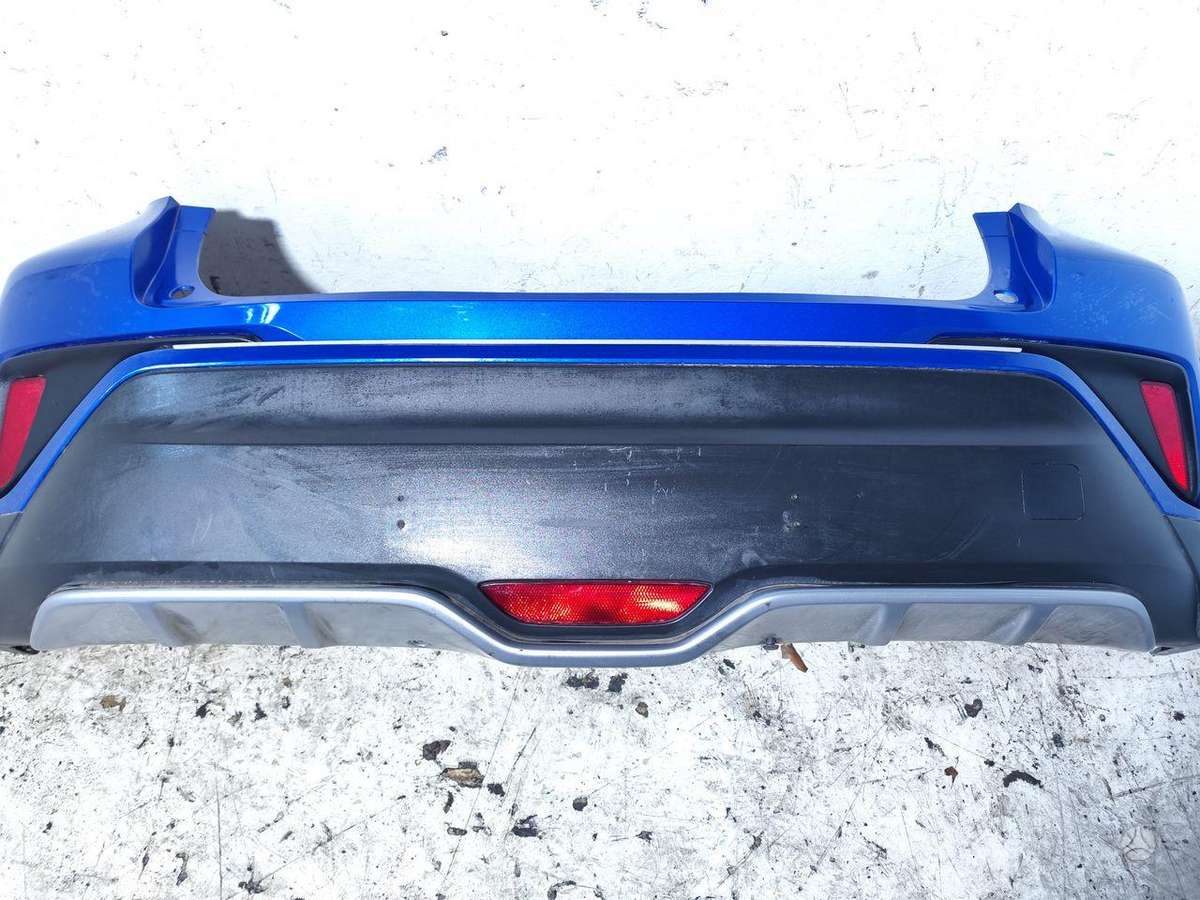 Toyota C-HR бамперы (буфера)
