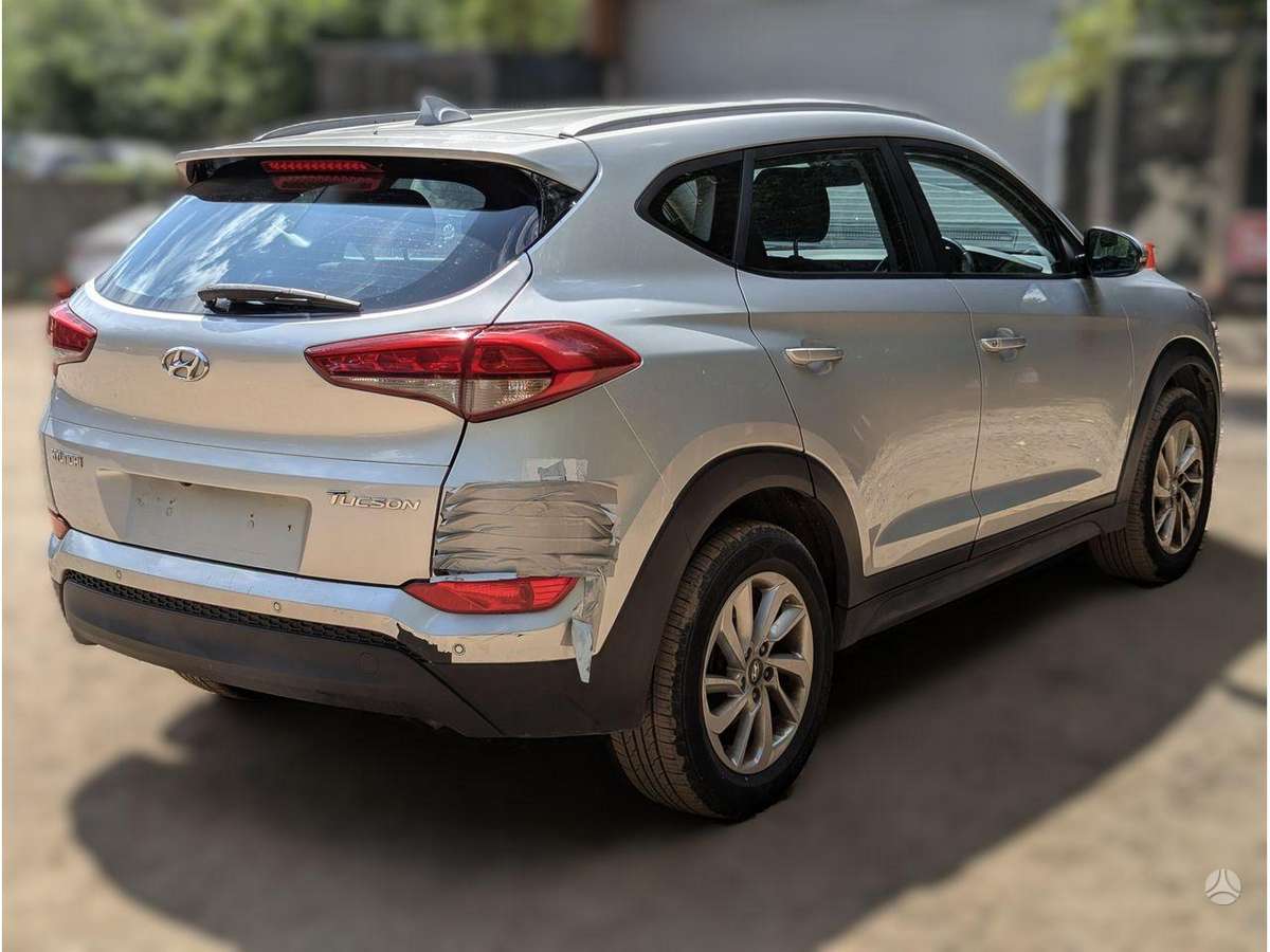 Hyundai Tucson engine