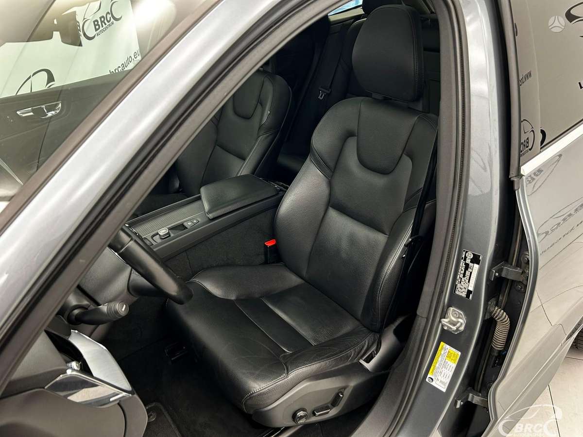 Volvo XC60, 2.0 l., wagon