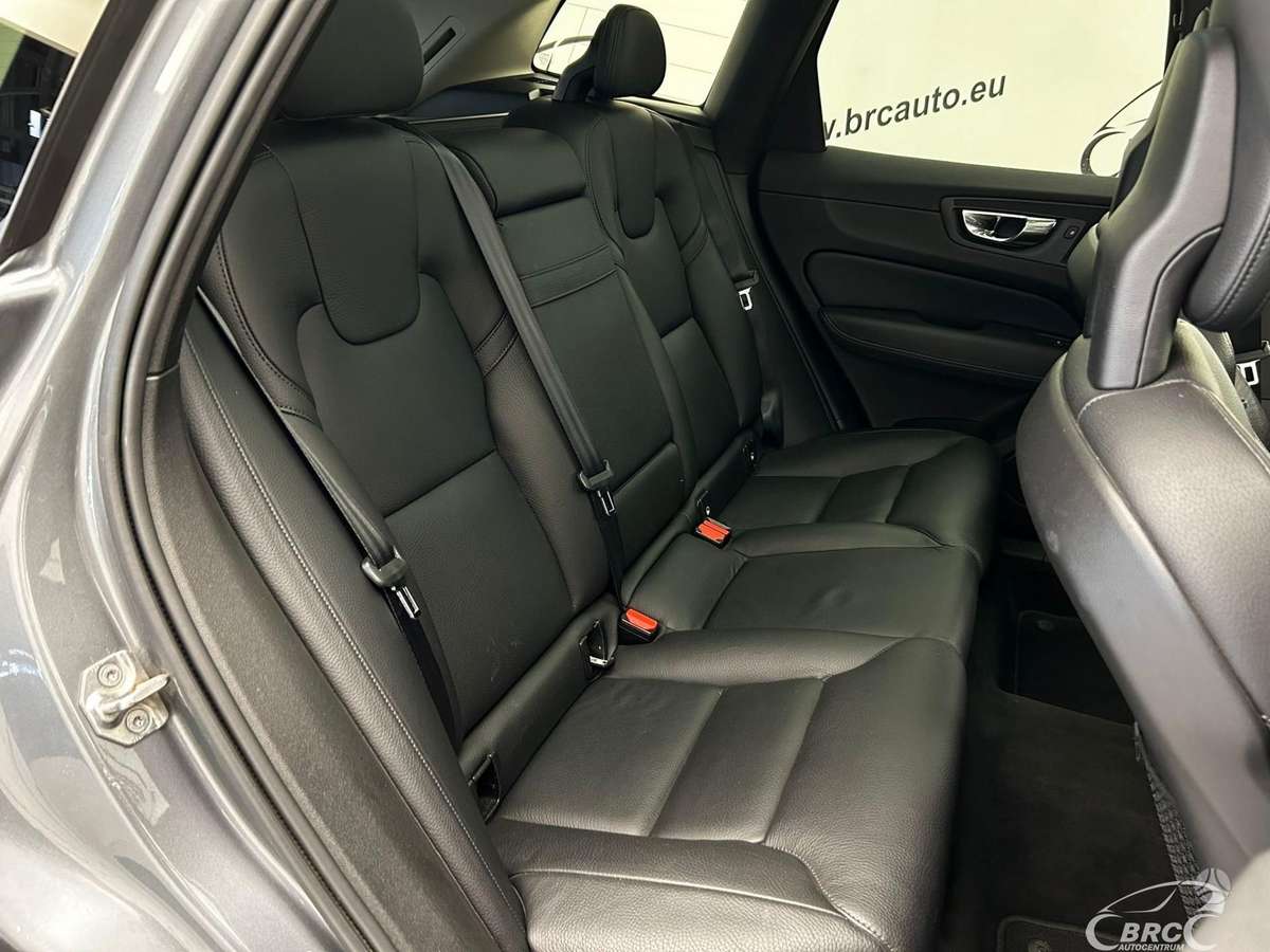 Volvo XC60, 2.0 l., wagon