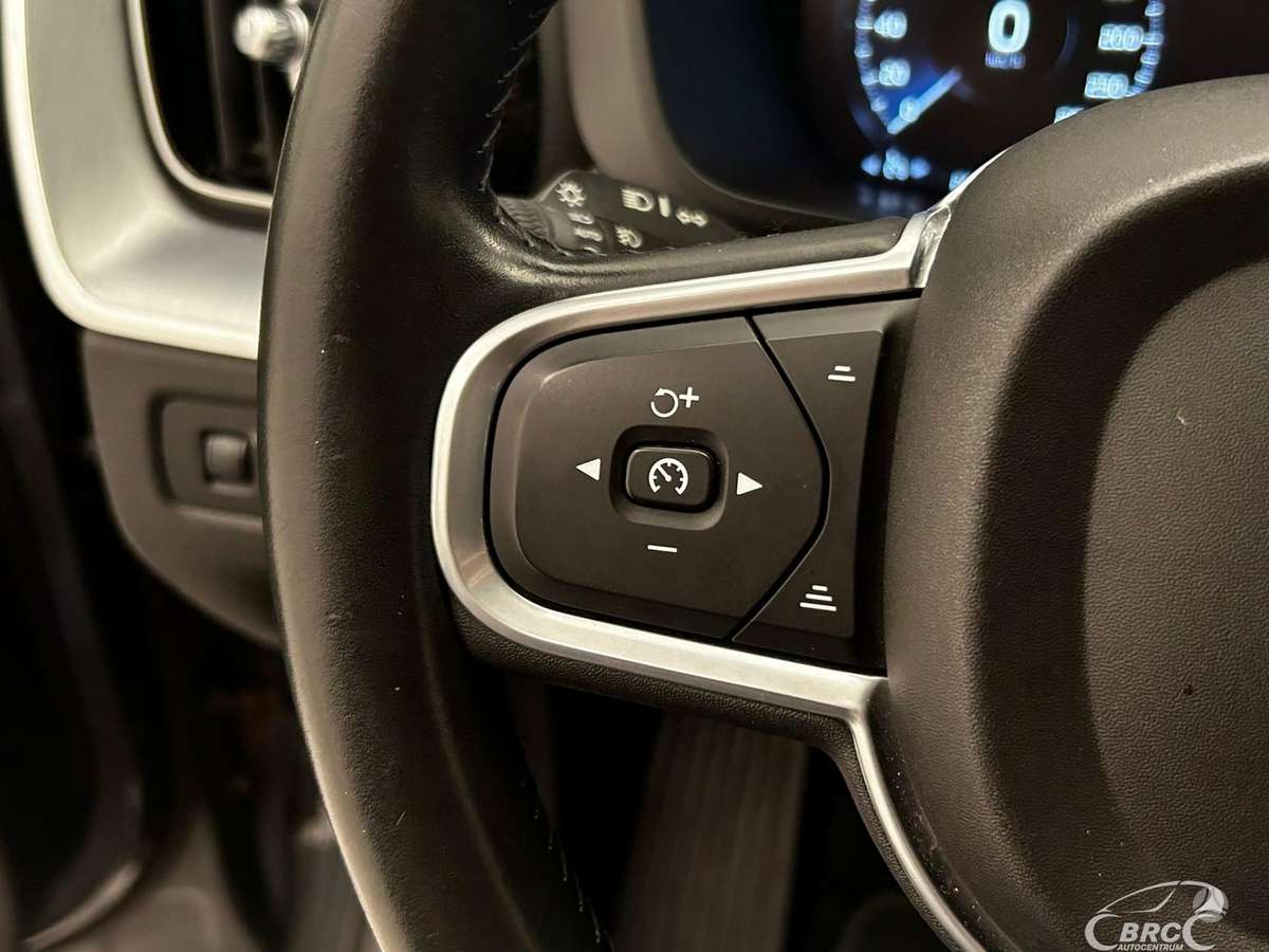 Volvo XC60, 2.0 l., Универсал