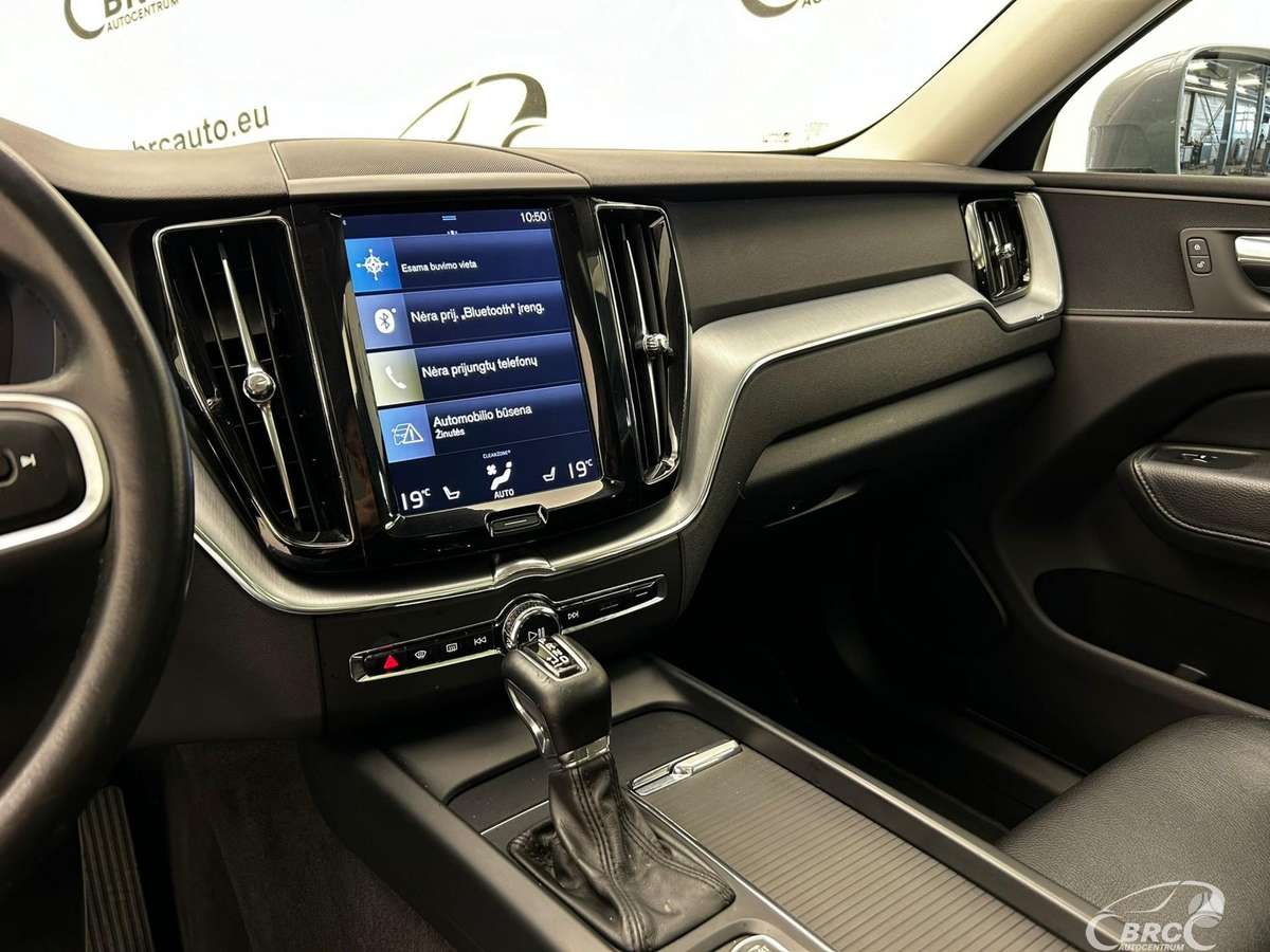 Volvo XC60, 2.0 l., wagon
