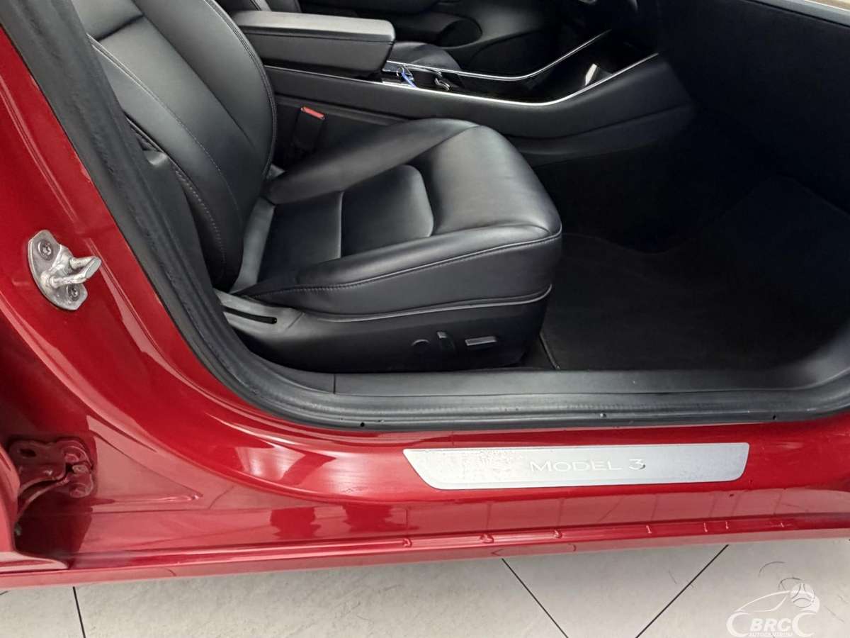 Tesla Model 3, 75 кВт·ч, Седан