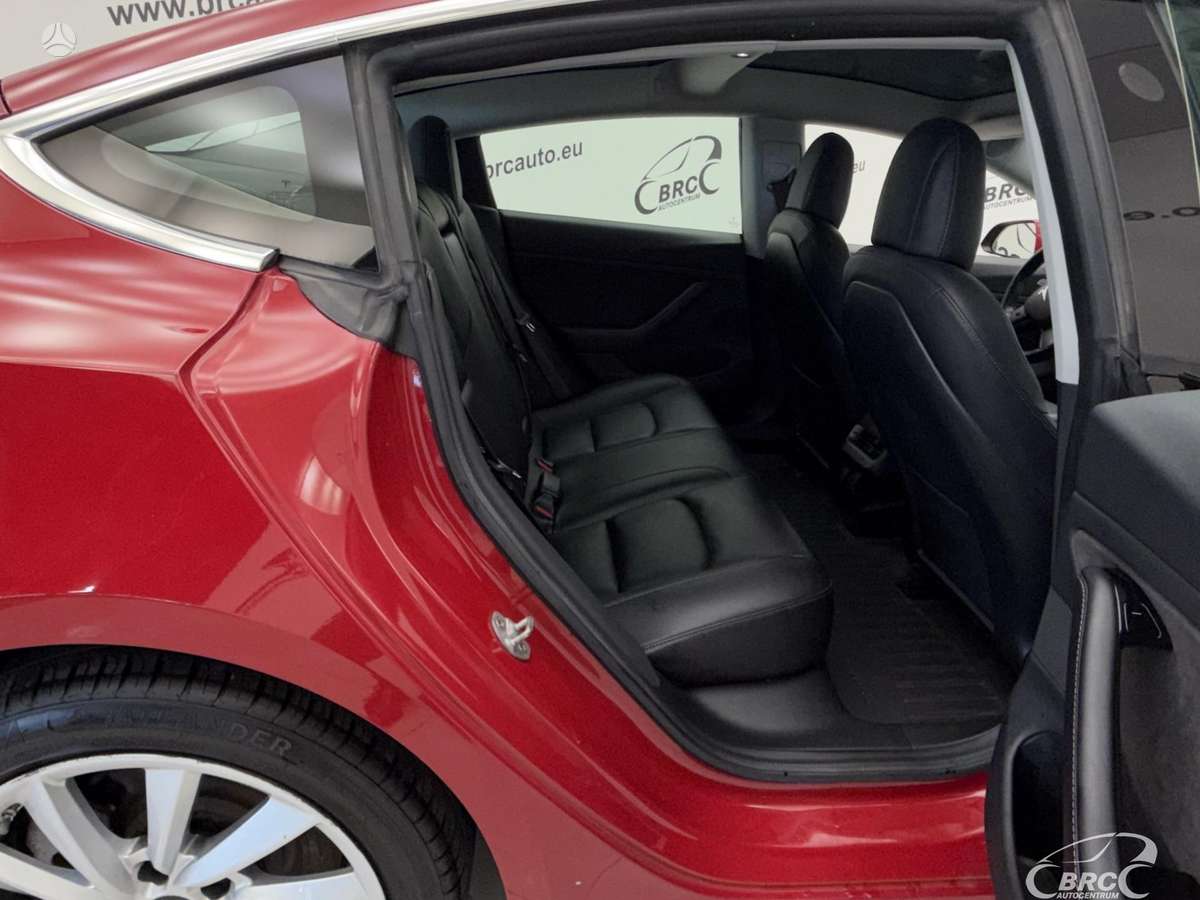 Tesla Model 3, 75 кВт·ч, Седан