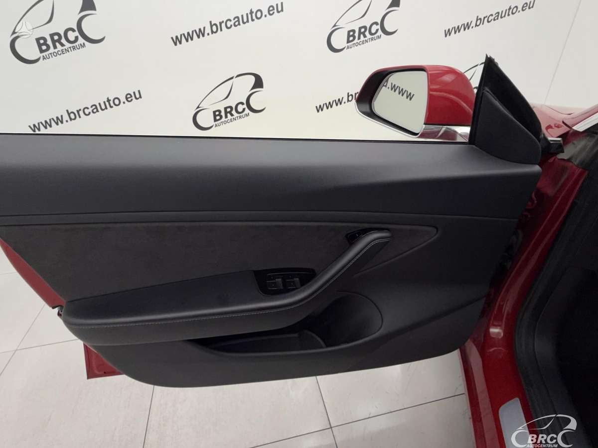 Tesla Model 3, 75 кВт·ч, Седан