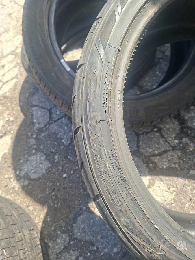 Nitto, vasarinės 275/35 R20