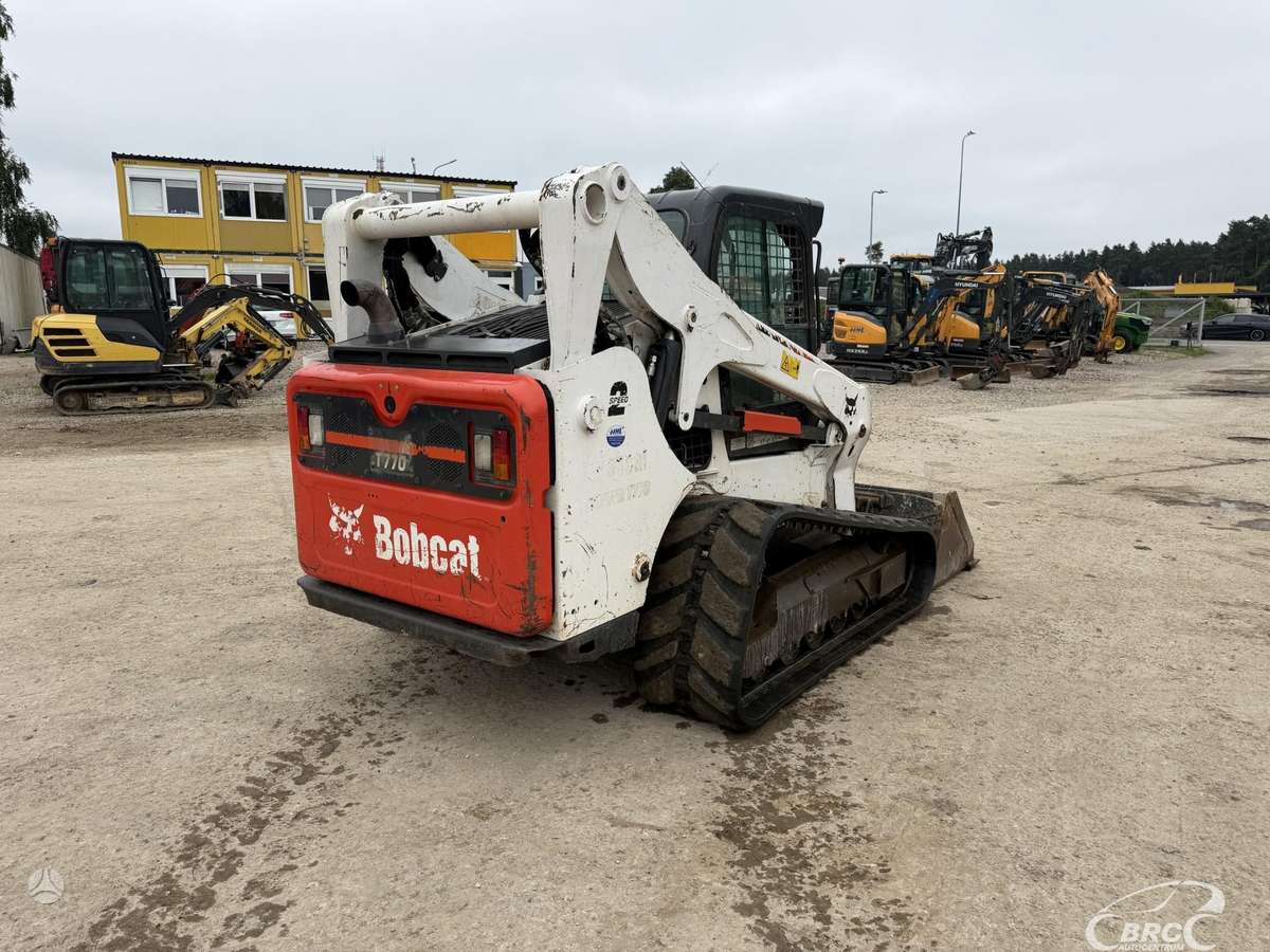 Bobcat T770, other