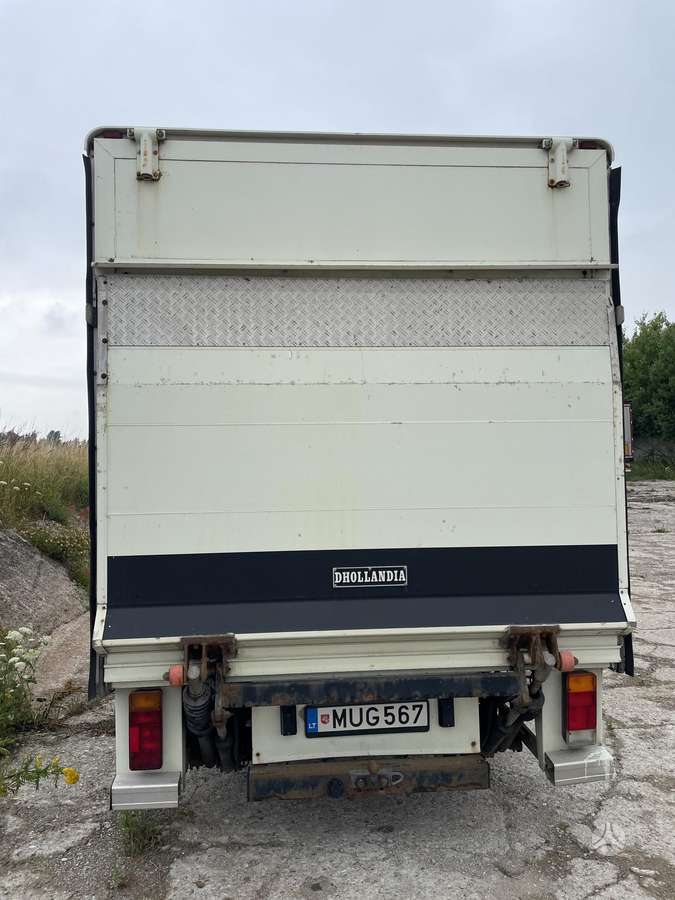 Iveco Daily, box trucks / box vans