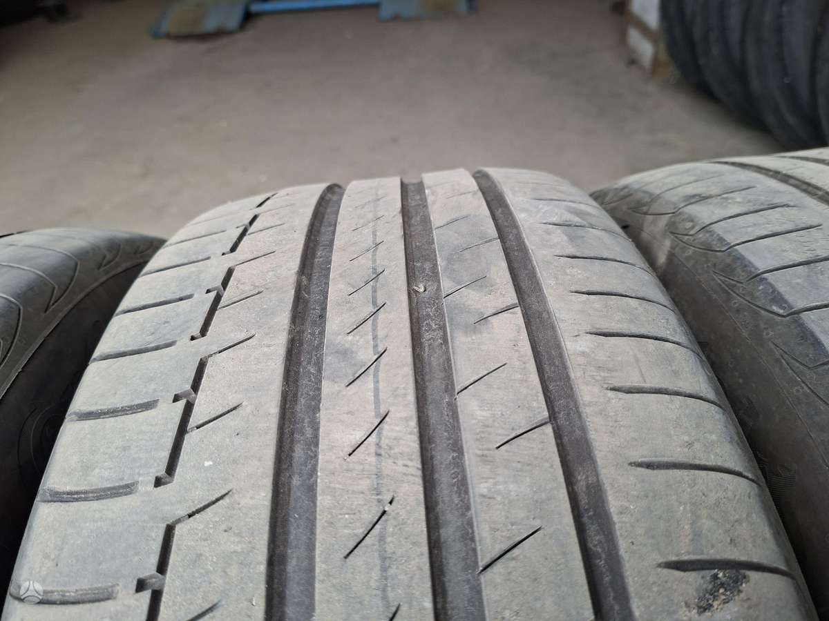 Continental, summer 235/50 R19