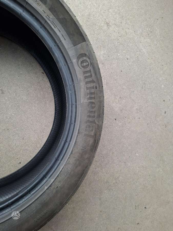 Continental, vasarinės 235/50 R19