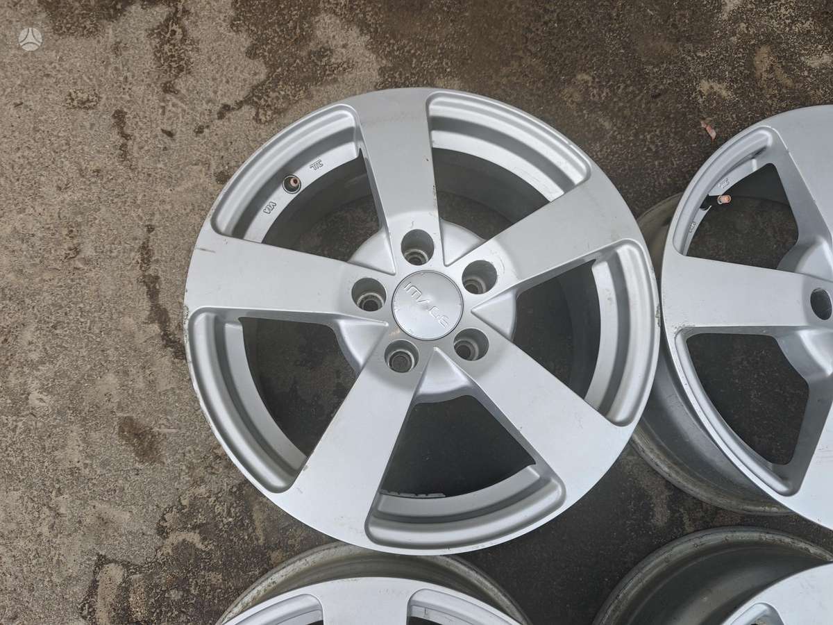 Audi A4, light alloy, R16