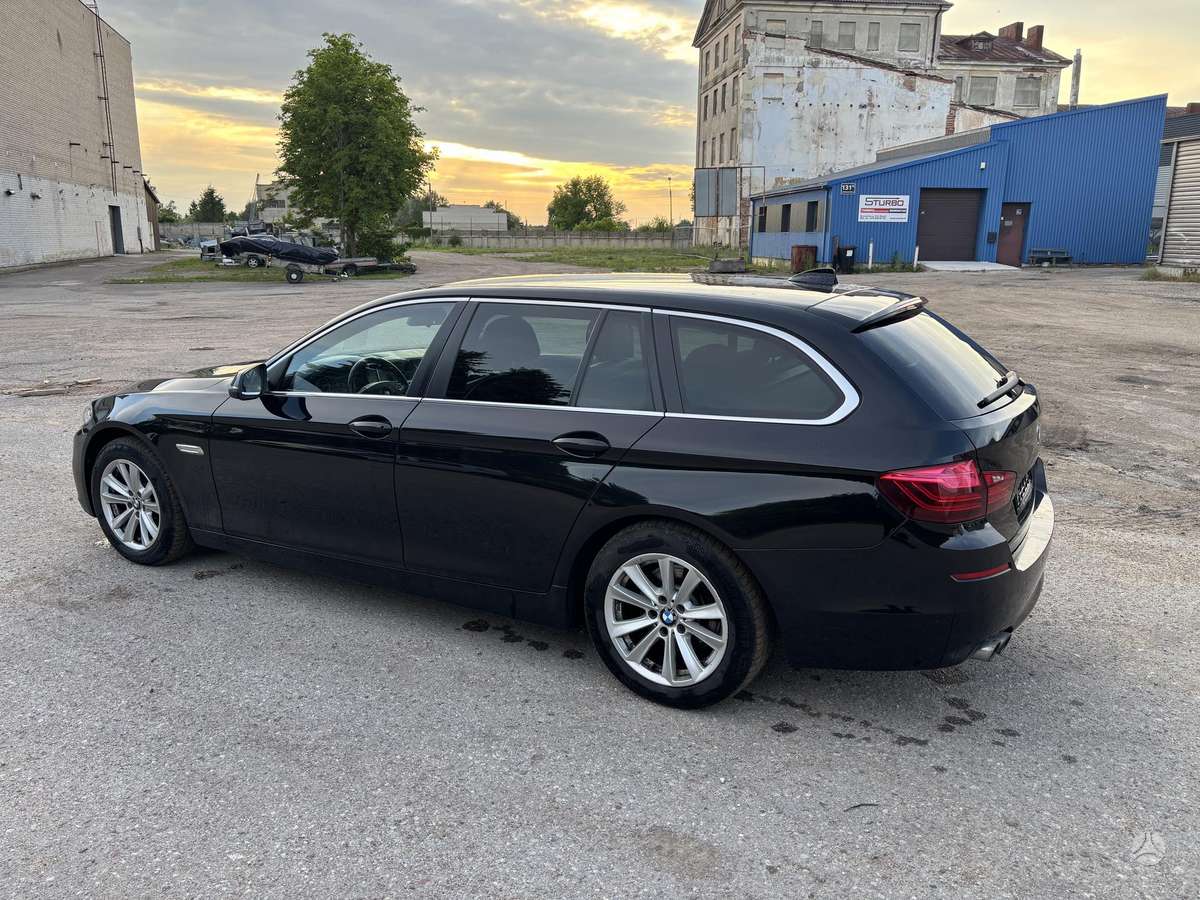 BMW 520, 2.0 l., wagon