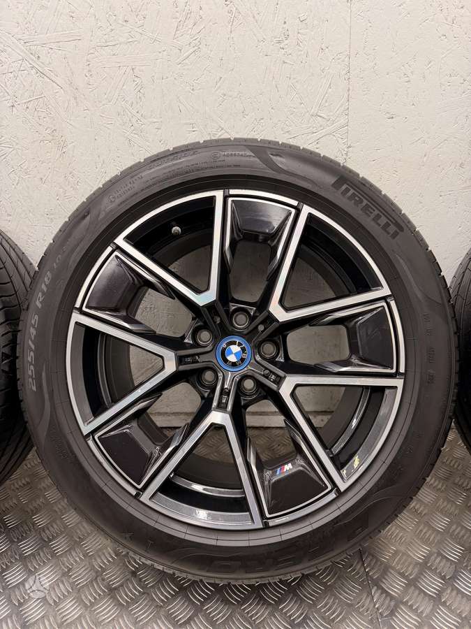 BMW I4, light alloy, R18