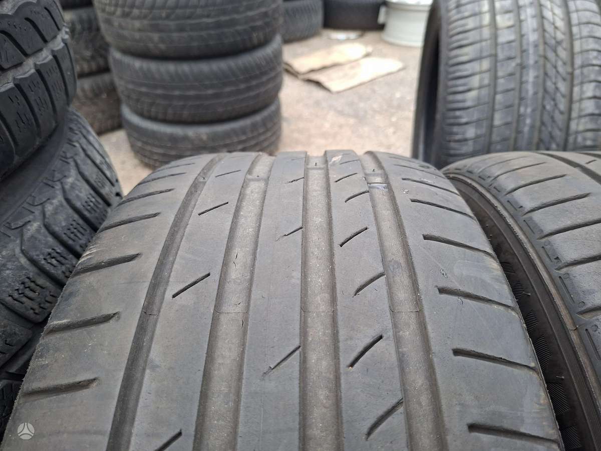 Kumho, летние 235/40 R18