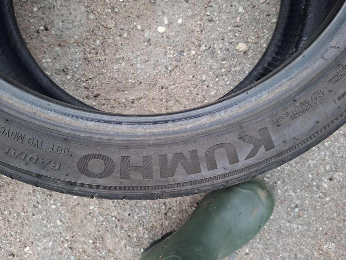 Kumho, summer 235/40 R18